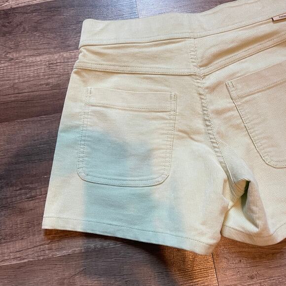 Toad & Co Light Green Corduroy Chino Shorts โ Size 0 - Picture 6 of 8